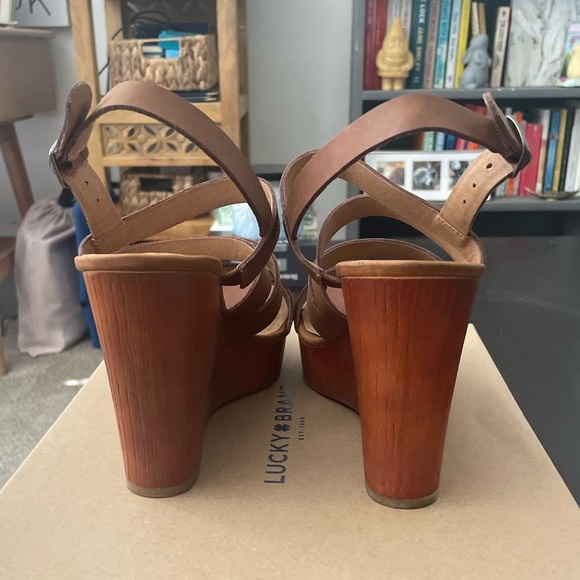 Lucky Brand Camel Colored Wedges - Picture 5 of 5